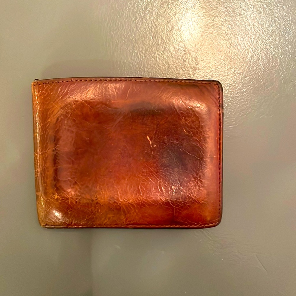 Fossil wallet